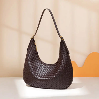 Texture tressée sac à main bordeaux cuir vegan SecretBombe