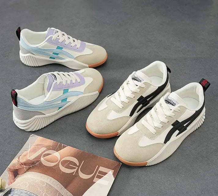 Sneakers femme beige et bleu pastel style urbain chic SecretBombe