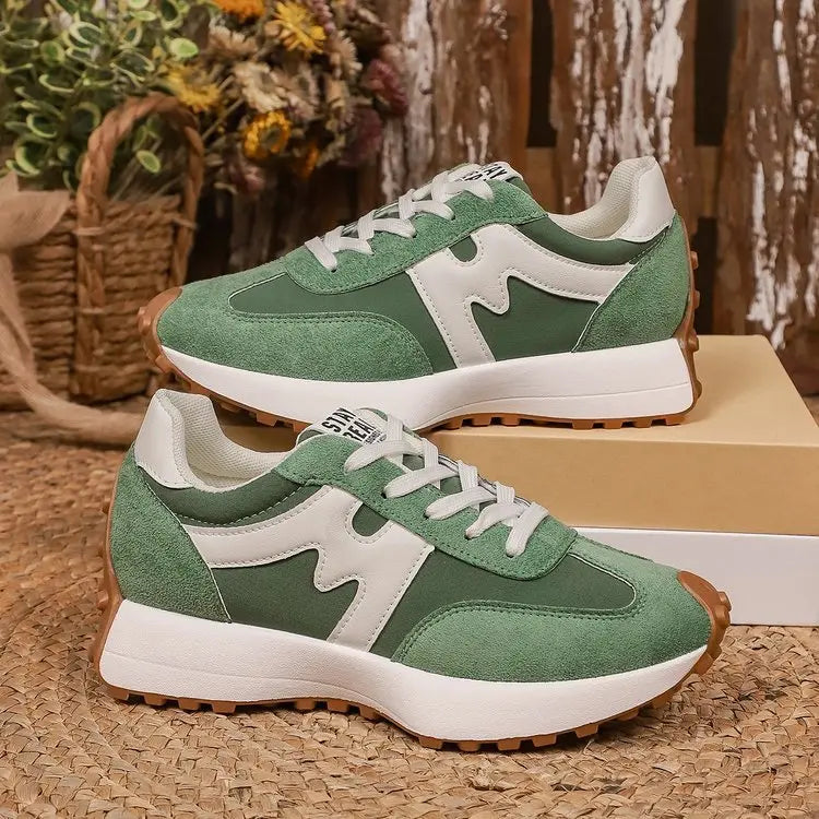 sneakers femme tendance blanc noir vert look urbain SecretBombe