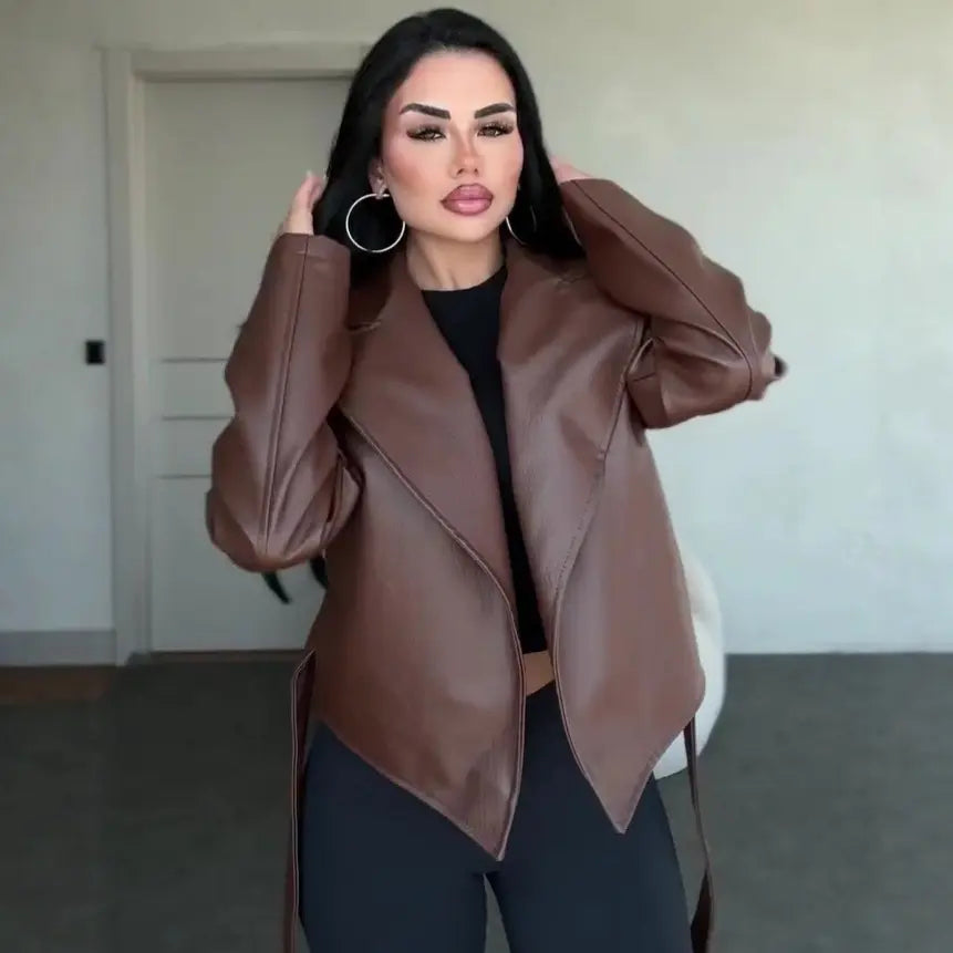 SecretBombe veste femme cuir végan détail ceinture