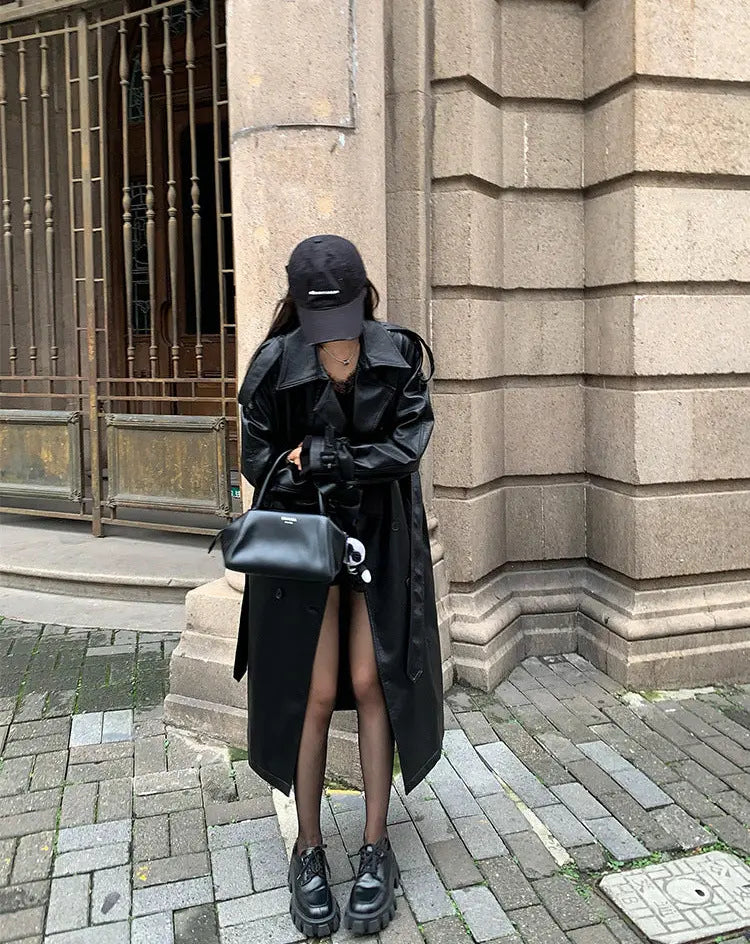 SecretBombe veste longue cuir végan tenue élégante