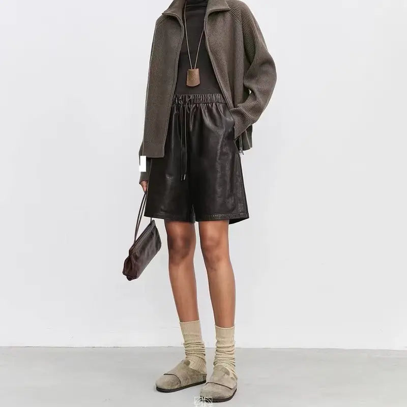 Short mi-cuisse en cuir véritable, doublure laine, confort mi-saison
