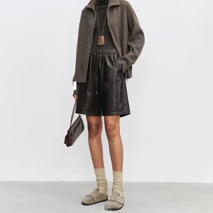 Short mi-cuisse en cuir véritable, doublure laine, confort mi-saison