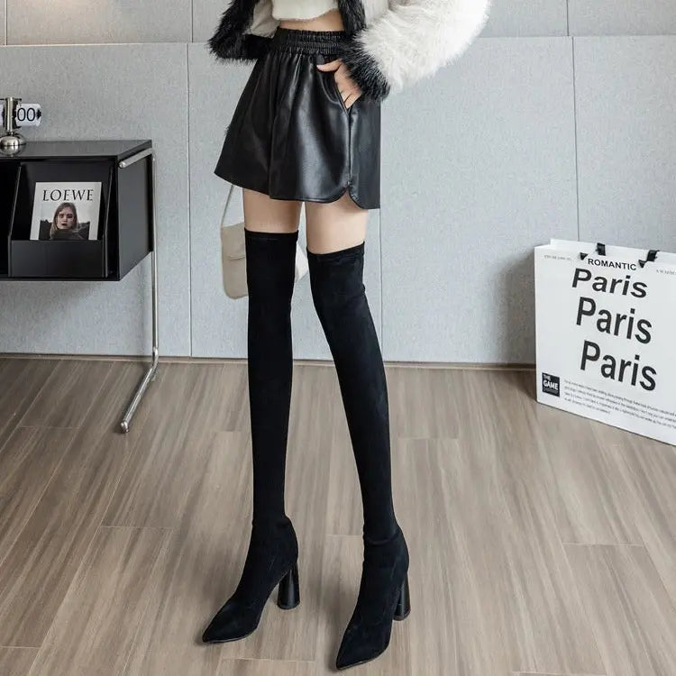 : Short femme taille élastique confortable effet cuir SecretBombe