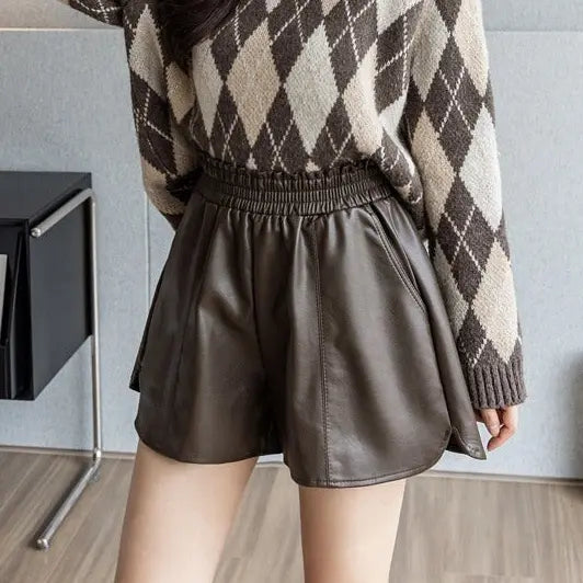 Short effet cuir femme allure sophistiquée SecretBombe