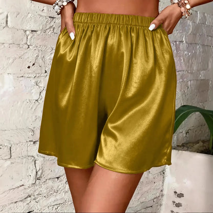 Short femme doré satiné à coupe ample SecretBombe