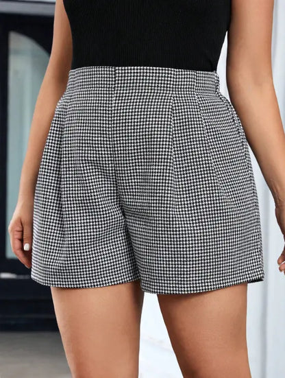 Short femme noir à carreaux avec plis sur le devant SecretBombe