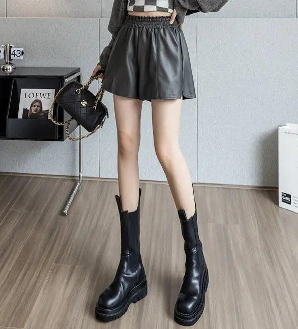 Short effet cuir femme automne hiver look tendance SecretBombe
