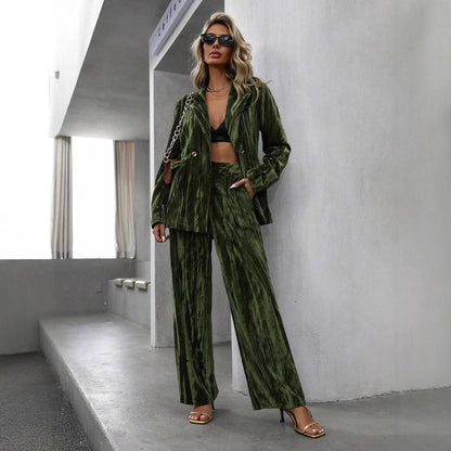 Tailleur femme en velours vert foncé avec blazer et pantalon large SecretBombe