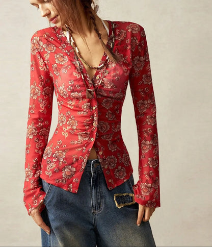 Top chemise cintrée femme rouge imprimé floral élégant