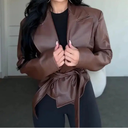 Veste en cuir vegan marron femme SecretBombe, style chic et féminin