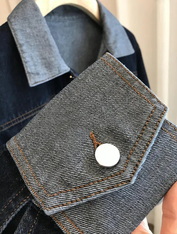 « une veste en jean loose aux finitions contrastées »